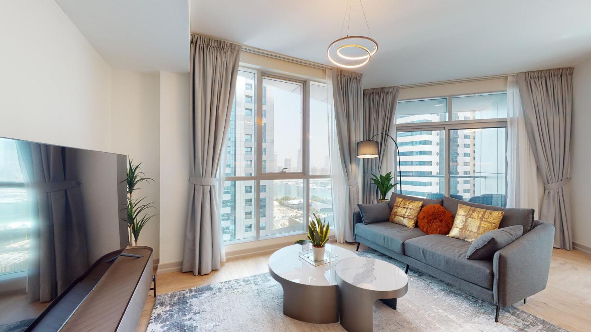 Vacationer I Glamorous 2 Bedroom I Steps From Barasti I Marina Views Apartment *