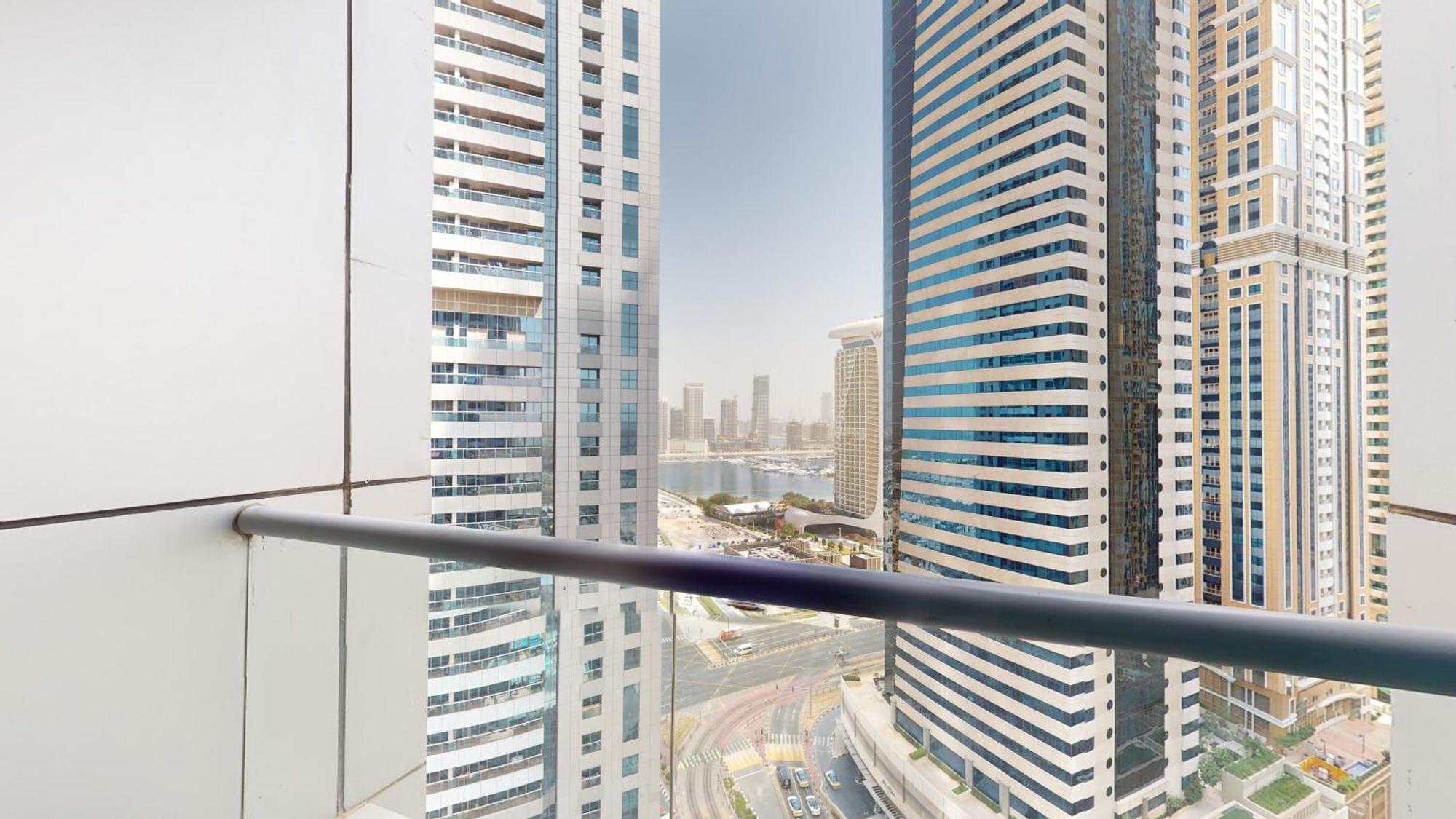 Vacationer I Glamorous 2 Bedroom I Steps From Barasti I Marina Views Apartment Dubai